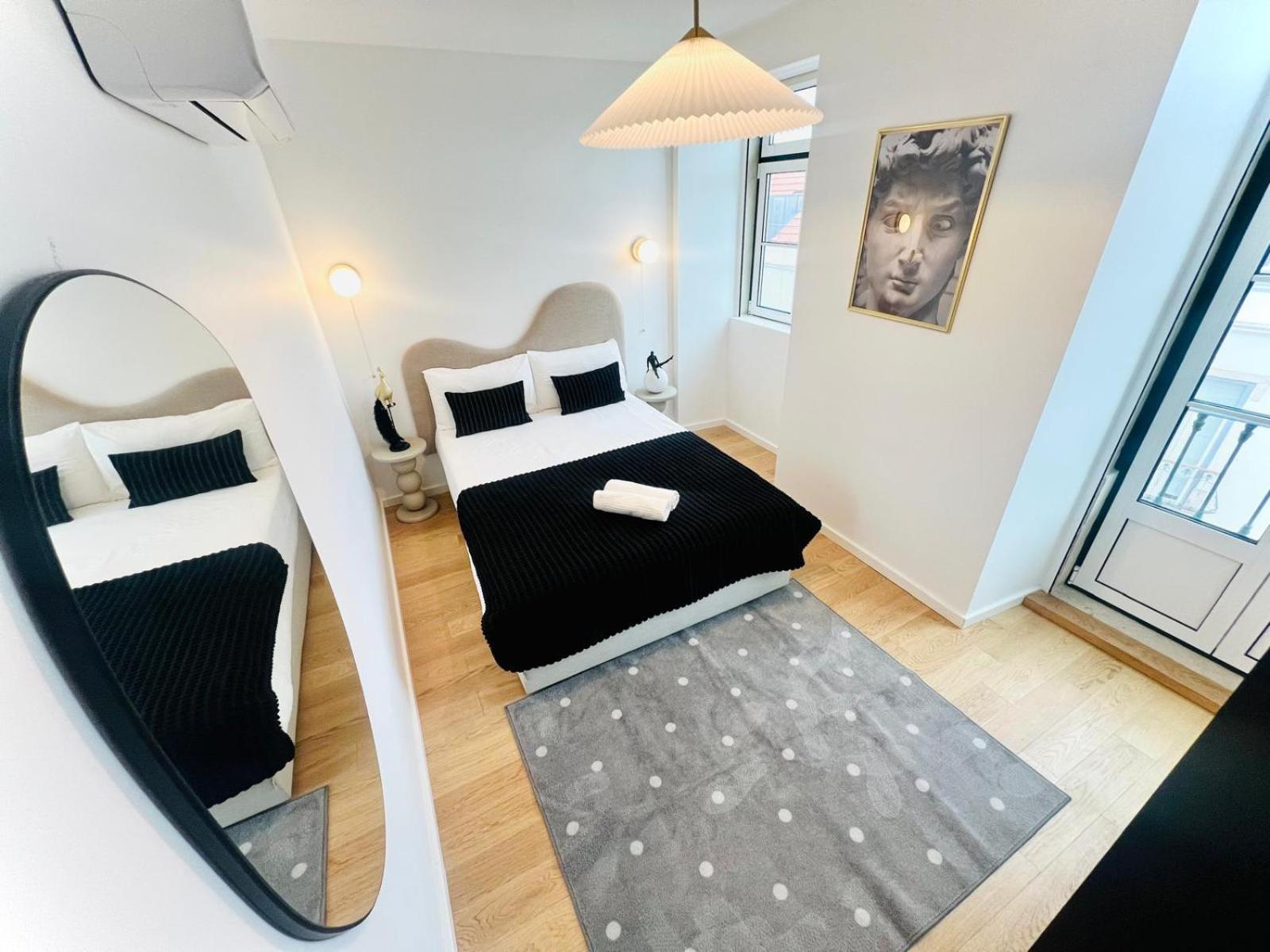 Lisbon Pink House II Beautiful 2 Bedroom Flat In City Center Εξωτερικό φωτογραφία