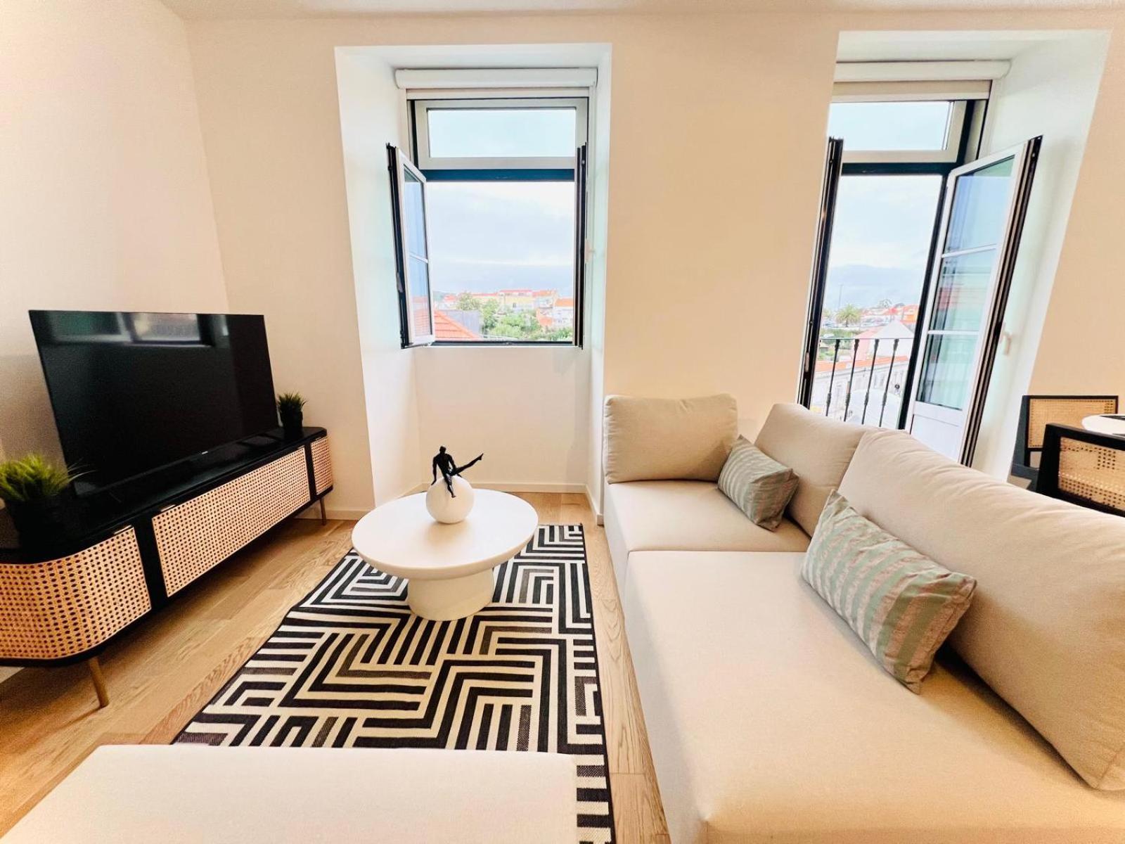 Lisbon Pink House II Beautiful 2 Bedroom Flat In City Center Εξωτερικό φωτογραφία