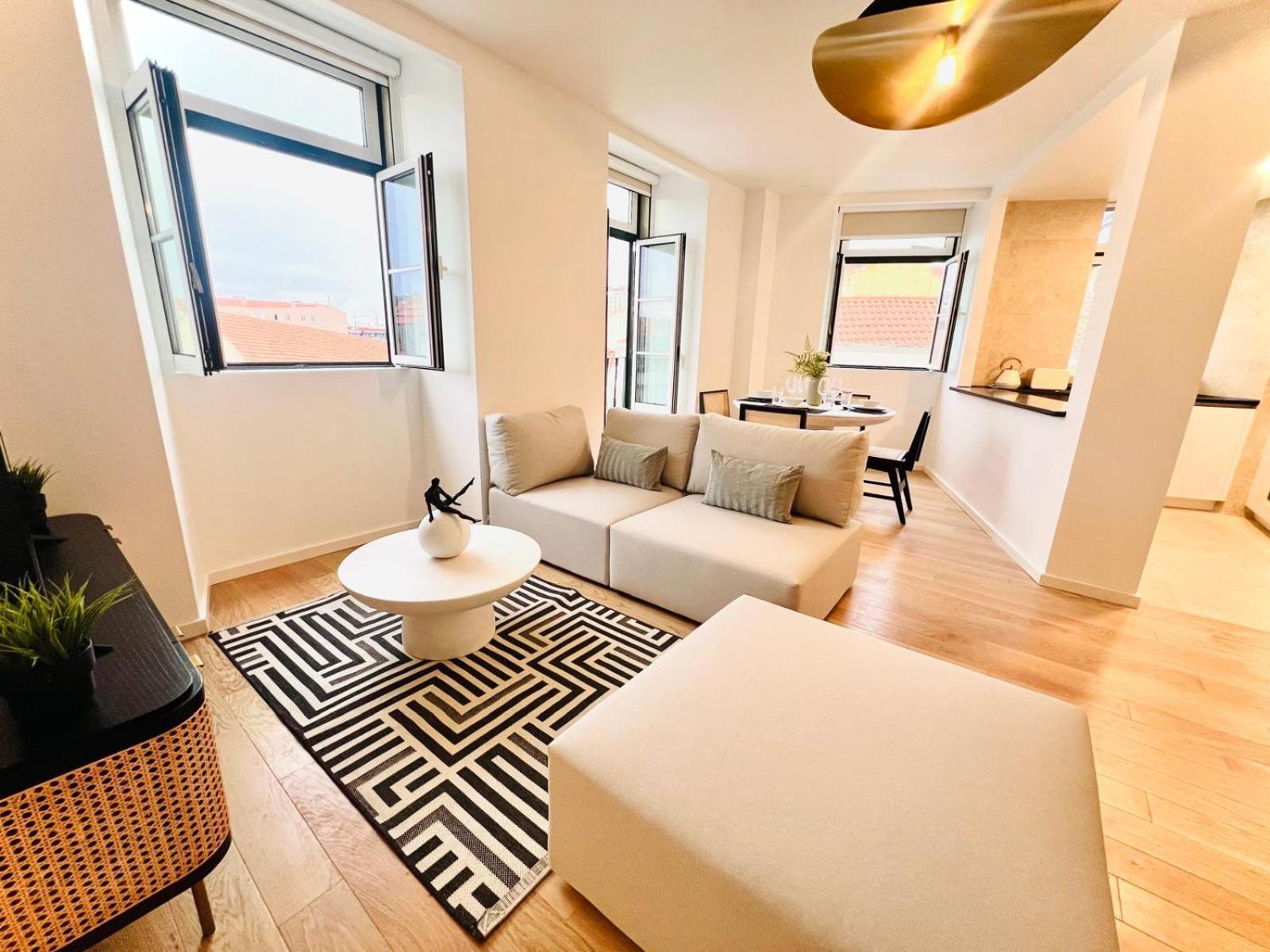 Lisbon Pink House II Beautiful 2 Bedroom Flat In City Center Εξωτερικό φωτογραφία