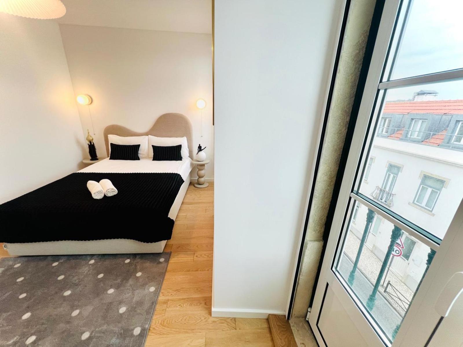 Lisbon Pink House II Beautiful 2 Bedroom Flat In City Center Εξωτερικό φωτογραφία