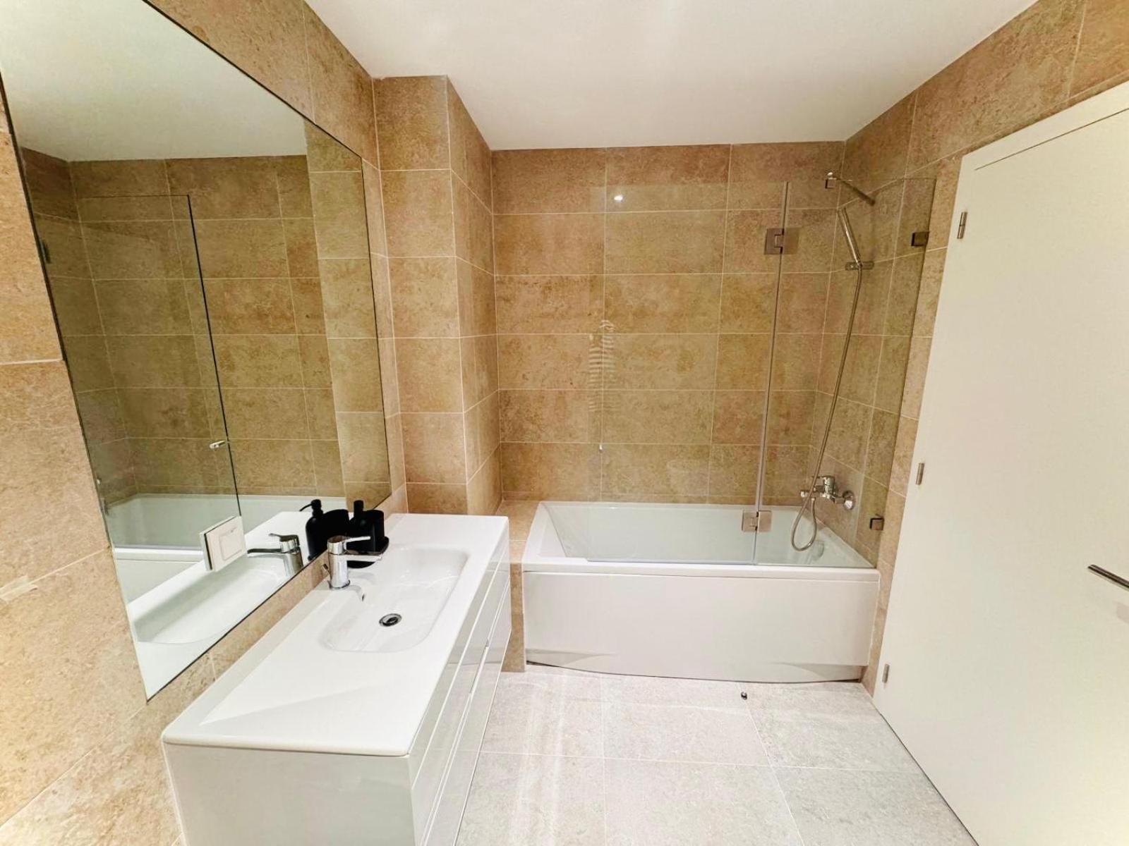 Lisbon Pink House II Beautiful 2 Bedroom Flat In City Center Εξωτερικό φωτογραφία