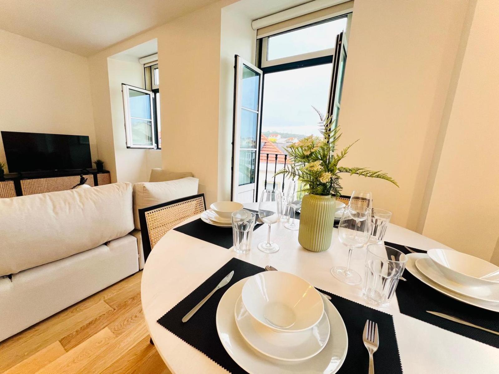 Lisbon Pink House II Beautiful 2 Bedroom Flat In City Center Εξωτερικό φωτογραφία