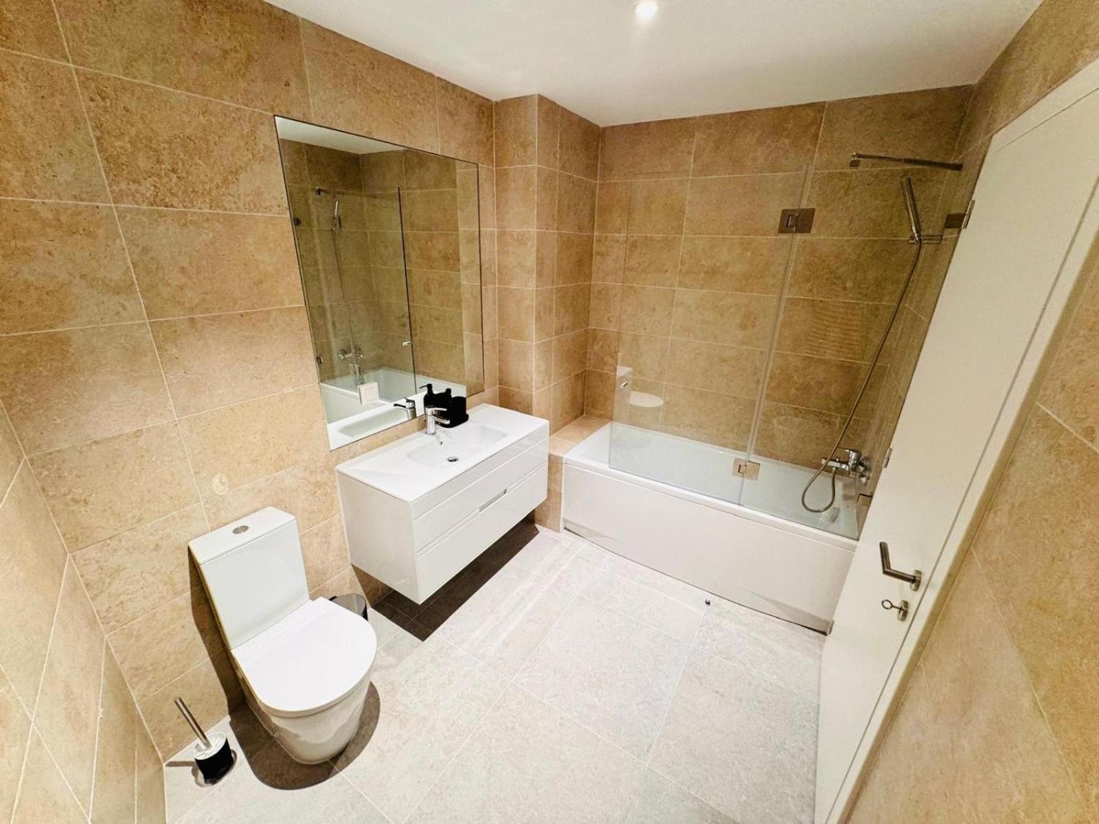 Lisbon Pink House II Beautiful 2 Bedroom Flat In City Center Εξωτερικό φωτογραφία