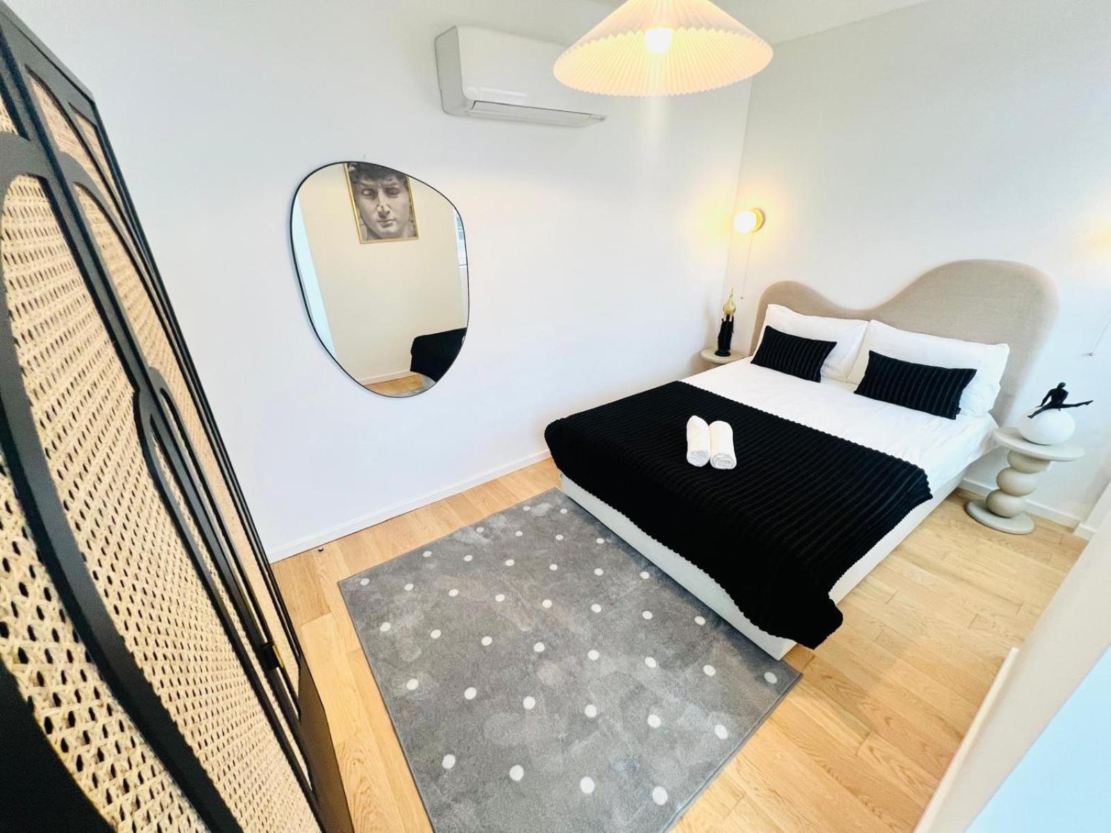 Lisbon Pink House II Beautiful 2 Bedroom Flat In City Center Εξωτερικό φωτογραφία