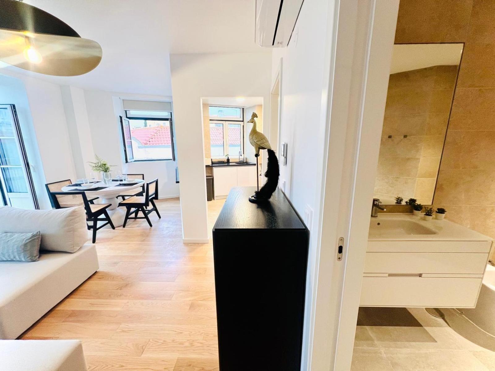 Lisbon Pink House II Beautiful 2 Bedroom Flat In City Center Εξωτερικό φωτογραφία